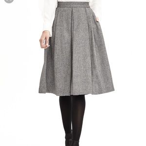 Banana Republic skirt